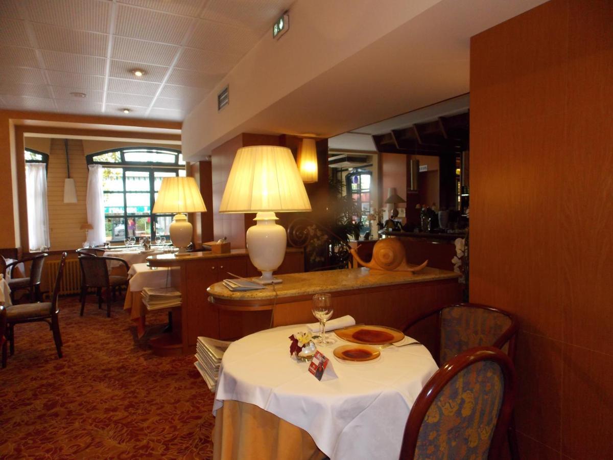 Hotel Chambord Vichy Exterior foto